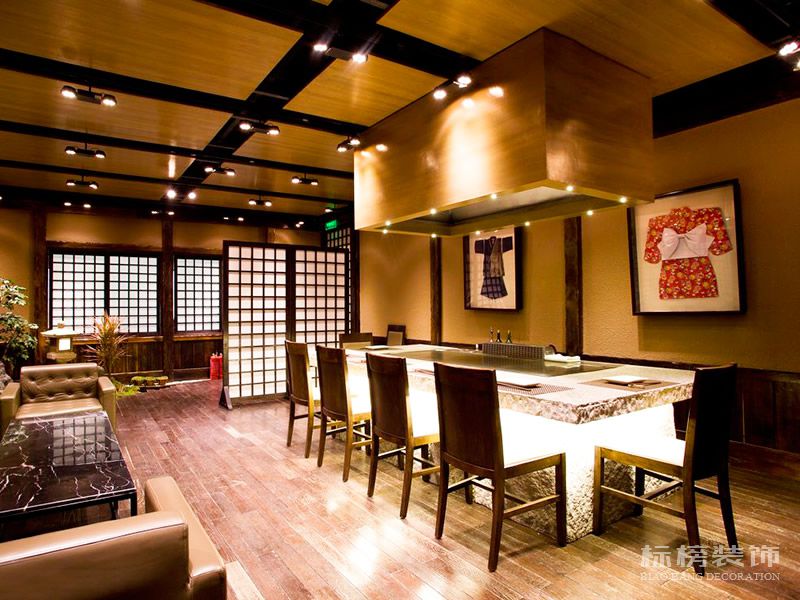 关于深圳餐饮餐厅装修设计要点是什么？